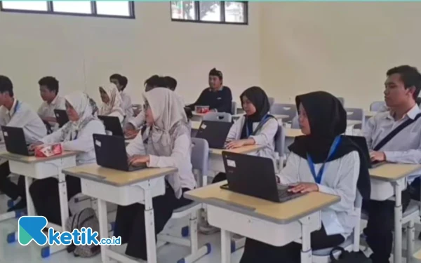 Foto Warga masyarakat yang ikut pelatihan pada pelatihan Kampung Programing