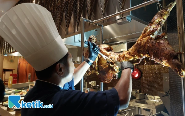 Foto Nikmati sajian khas Timur Tengah di Iftar Delight Vol.2. (Foto: Husni Habib/Ketik.co.id)