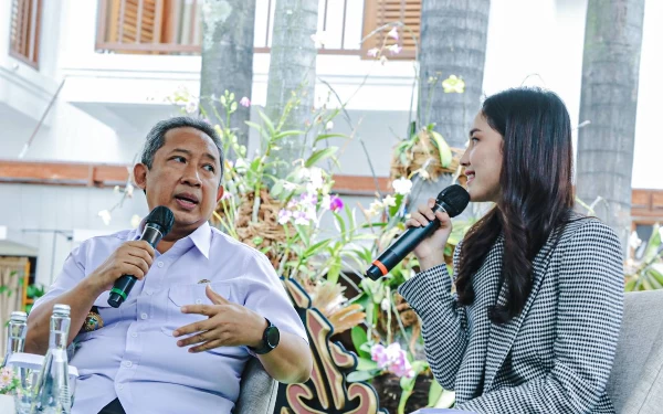 Foto Wali Kota Bandung Yana Mulyana. (Iwa/Ketik.co.id)
