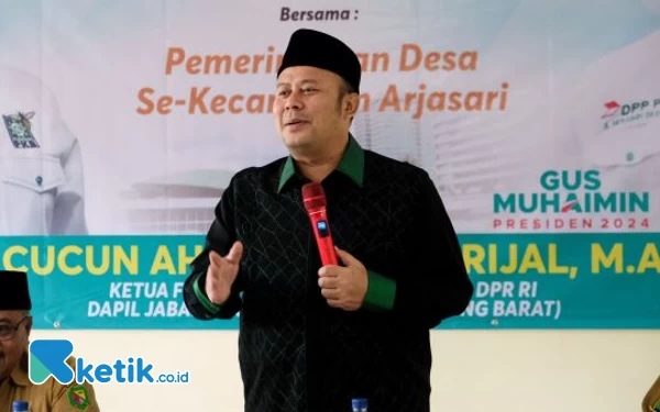 Foto Ketua Fraksi PKB DPR RI Dr. H. Cucun Ahmad Syamsurijal saat reses III di Kampus Unpad Kec Arjasari Kab Bandung, Senin (20/2/2023). (Ias/Ketik.co,id)