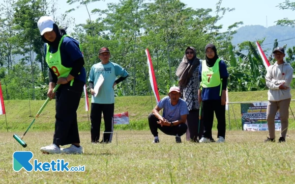 Foto Suasana persiapan para atlet andalan Kabupaten Pacitan. (Foto: Al Ahmadi/Ketik.co.id)