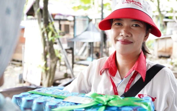 Gambar Kabar Gembira Bagi Pencari Kerja! Yakult Indonesia Buka Lowongan