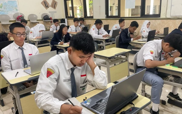 Gambar ‎SMA Laboratorium UM Mencari Tenaga Pendidik, Lulusan S1 Segera Merapat! ‎