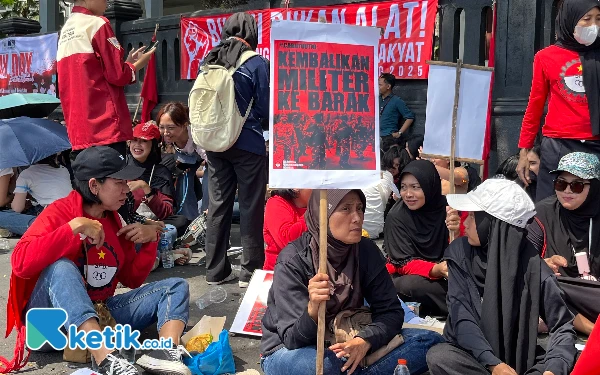 Gambar Gunung Es Penahanan Ijazah, SPBI Kota Malang Soroti Lemahnya Pengawasan